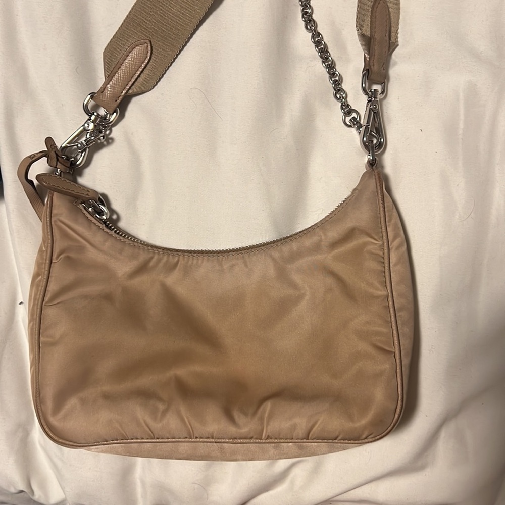 Prada re Edition - Picture 4 of 4